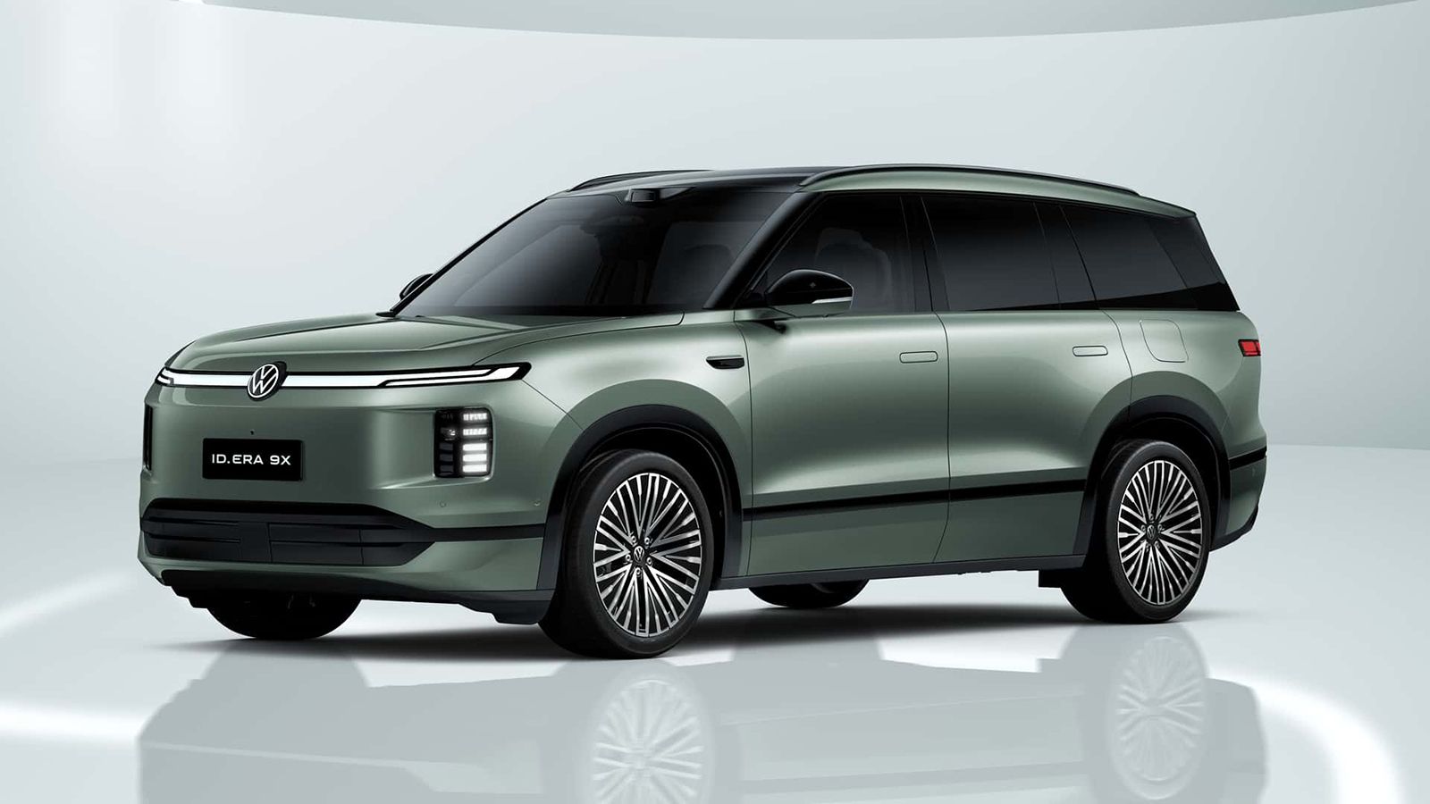 To Volkswagen ID. Era 9X είναι το πρώτο μοντέλο με range-extender των Γερμανών.
